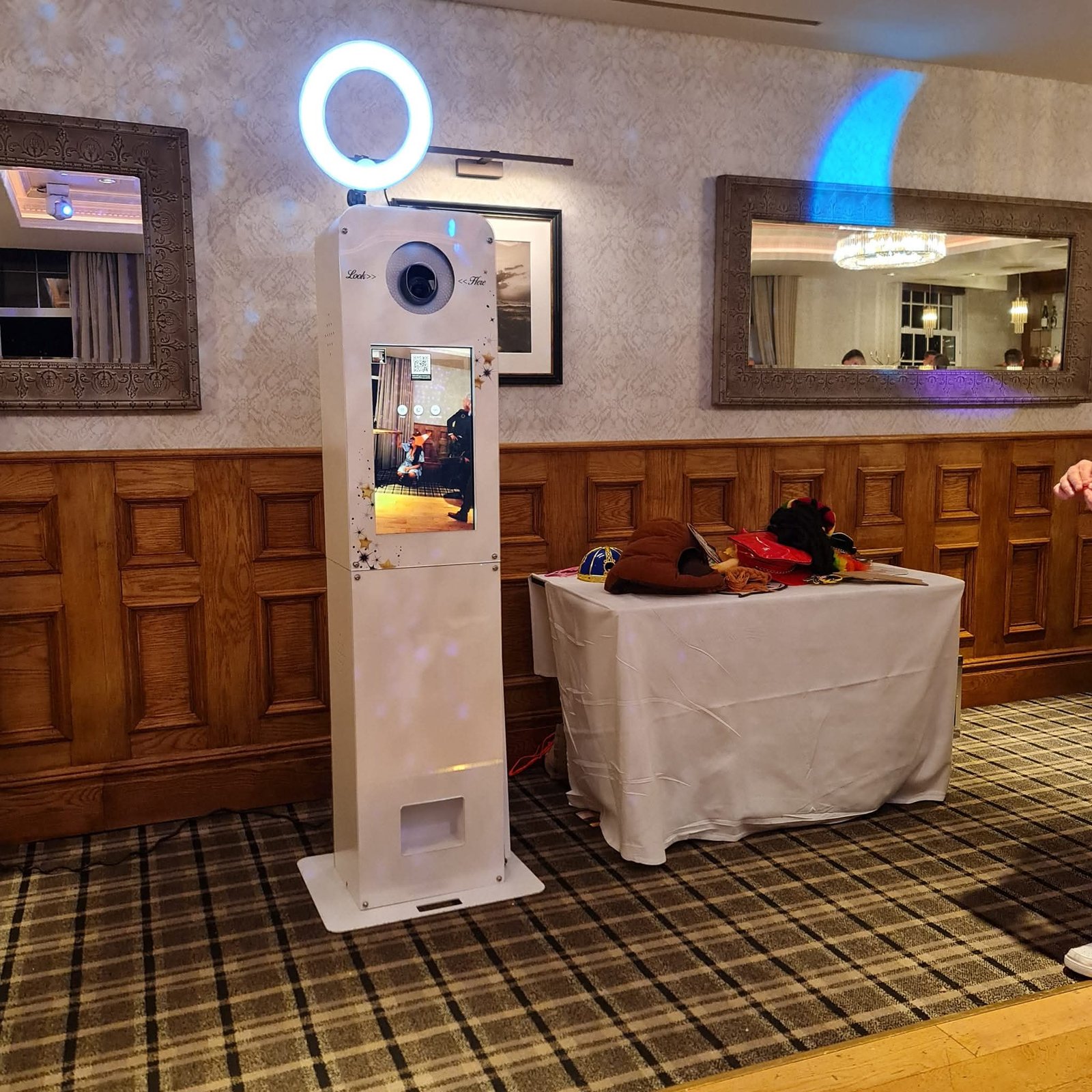 Photo Booth Hire in Scotland 2026 Guide | Authentic Wedding & Event Booths